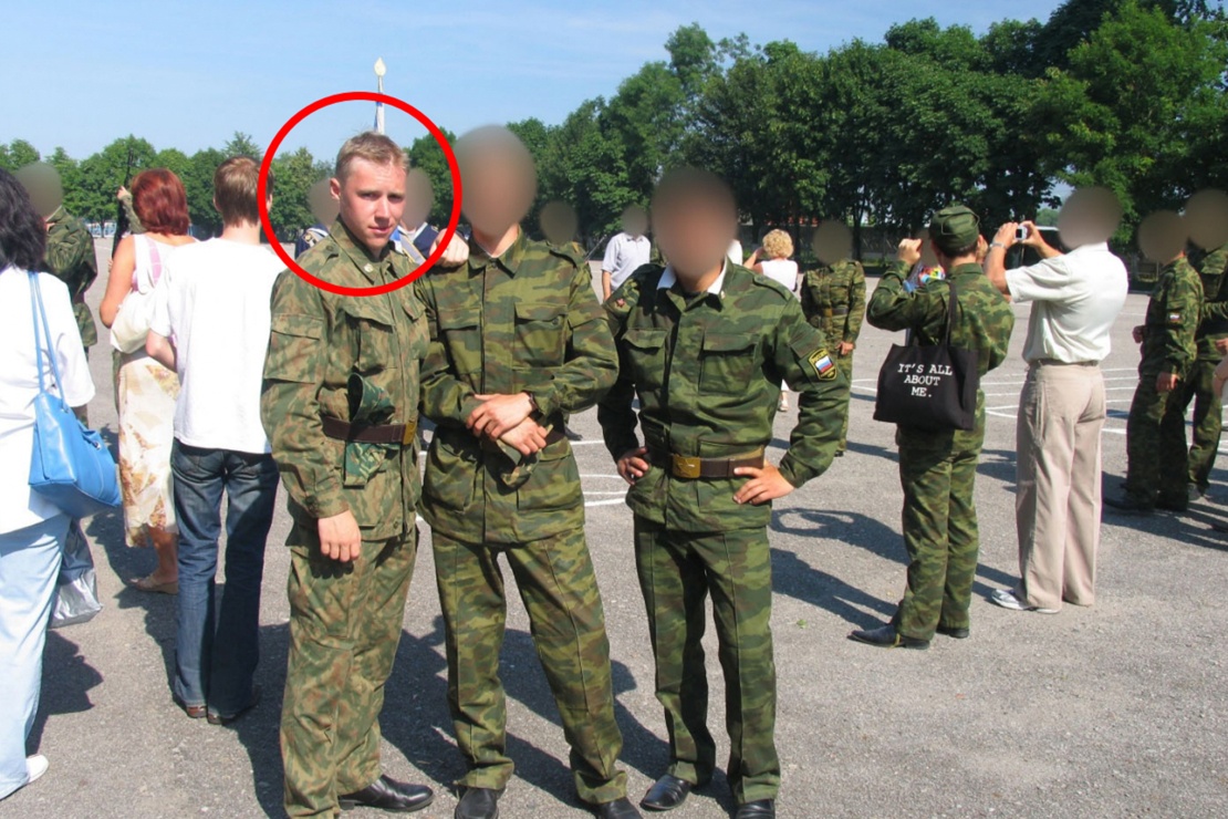 Сергій Черкасов у російській військовій формі. 