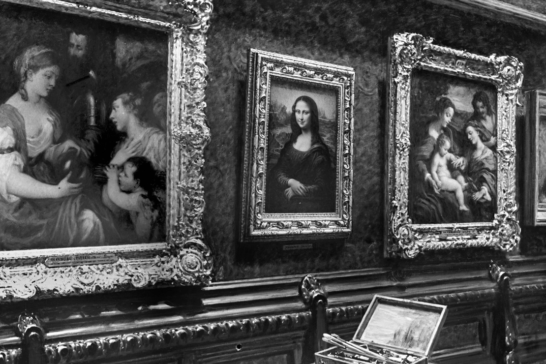 «Мона Ліза» в галереї Лувру до викрадення в 1911 році.&nbsp;