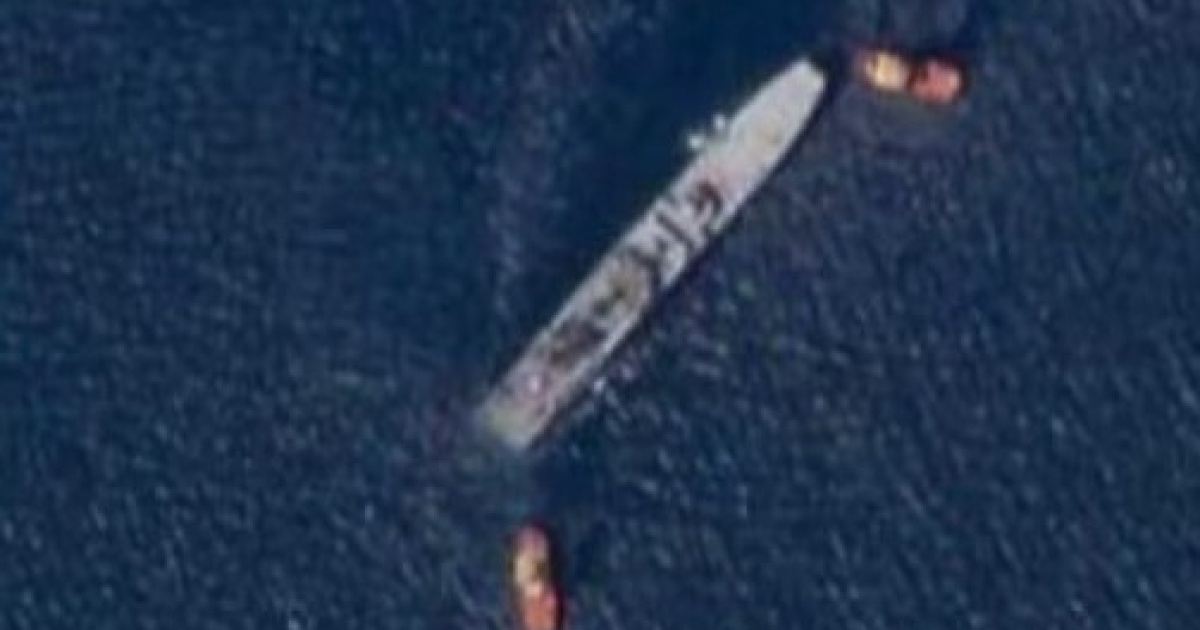 海軍 夕張 浸水 海軍 夕張 浸水 姉妹艦なき軽巡洋艦「夕張」進水-1923.3.5 世界を