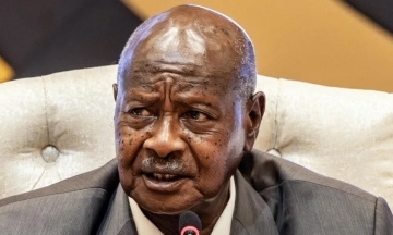 В Уганді чоловіка ув’язнили за «образу» президента — він сказав, що в країні зростуть податки