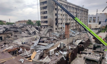 Верховний суд залишив довічне увʼязнення для навідника ракети по кафе у Краматорську