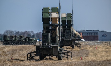 Міністр оборони Іспанії заявила, що обіцяні ракети до Patriot уже в Україні