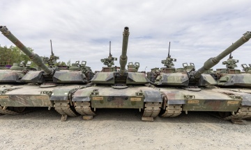 Australia sent promised Abrams tanks to Ukraine