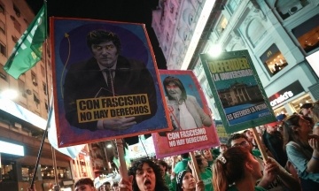 In Argentina, thousands of students rallied against the “shock therapy” of President Miley