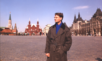 37 years ago, German amateur pilot Mathias Rust bypassed Soviet air defense and landed on Red Square. He was helped by the negligence of the military and incredible luck — hereʼs his story in archival footage