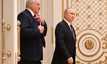 Розслідування: З лютого 2022 року по серпень 2025-го Білорусь передала РФ компонентів для зброї на майже $1,2 млрд