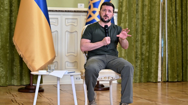 Володимир Зеленський годину відповідав на питання журналістів про НАТО, Шмигаля, Орбана і мобілізацію. Ми лишили головне