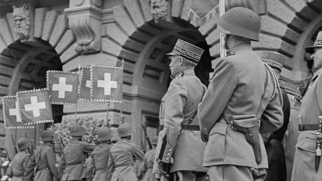 Швейцарія не втручається у війни вже понад 200 років, однак під час Другої світової зробила виняток для нацистського золота і зброї. Ось історія швейцарського гнучкого нейтралітету