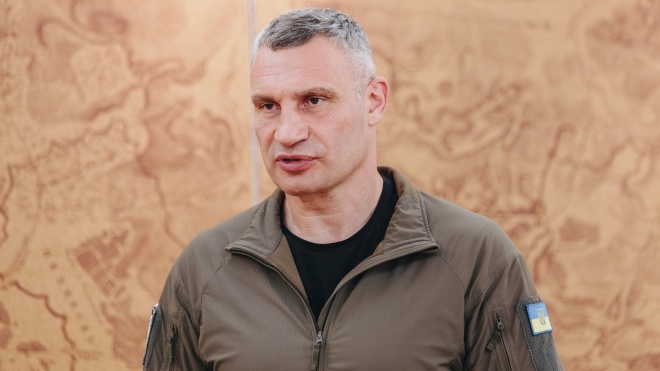 Klitschko informed about the capitalʼs expenditures on the army. He is blamed for the impracticality of road repair