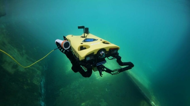 In Belgium, Ukrainian military personnel are taught to operate underwater drones