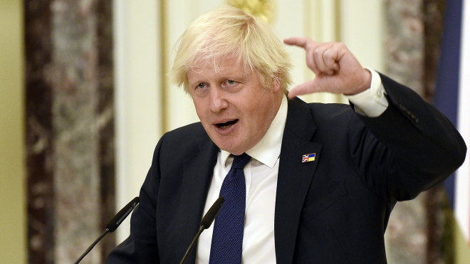 ”We are constantly one step behind.” Boris Johnson explains how Ukraine can win the war faster, recalls the last conversation with Putin and asks the West to finally forget about “this guy”. An interview