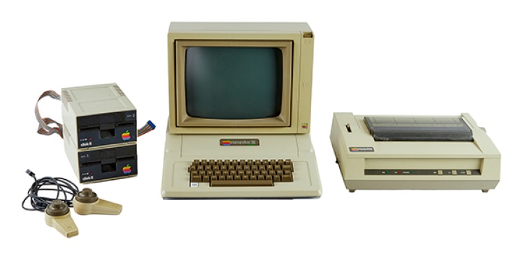 Apple Macintosh Plus 1986