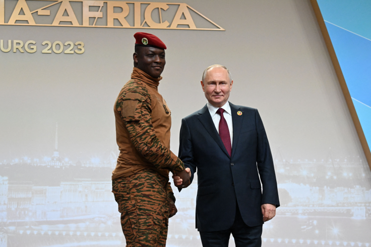 The head of the junta in Mali Assimi Goita with Putin during the Russian-African summit in the summer of 2023.