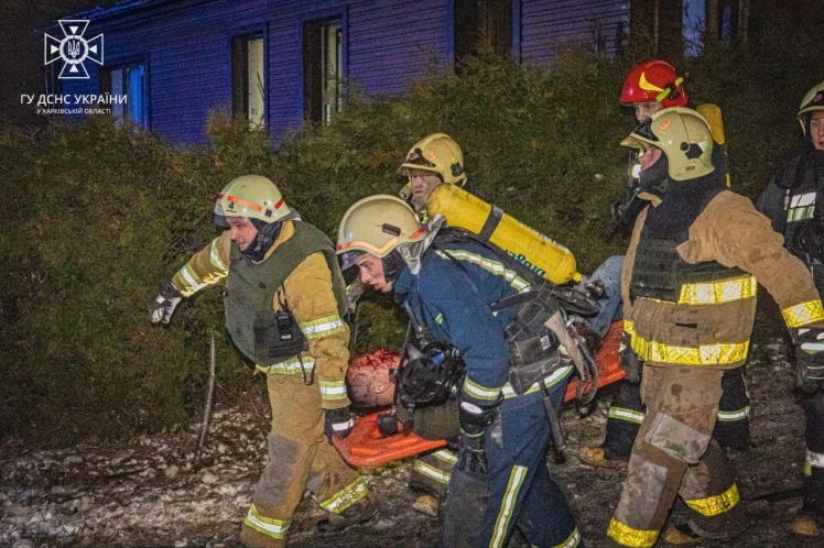 Consequences of a rocket attack on a hotel in Kharkiv. Photo of the State Emergency Service