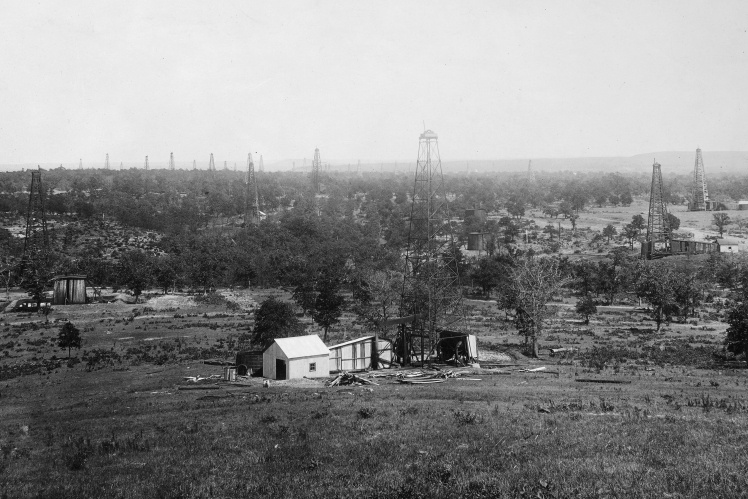 Oil fields in Osage County, Oklahoma, circa 1918-1919.