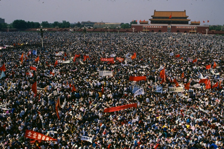 Вигляд площі Тяньаньмень, заповненої протестувальниками, травень 1989 року.