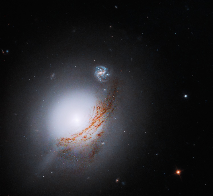 Галактика NGC 5283