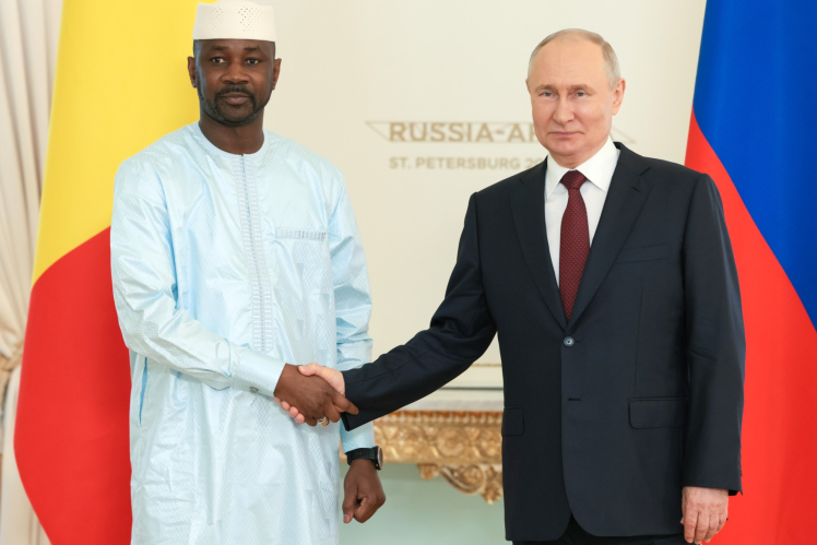 The head of the junta in Mali Assimi Goita with Putin during the Russian-African summit in the summer of 2023.