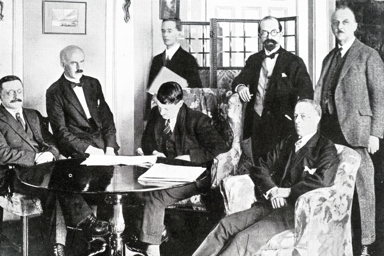 Підписання англо-ірландської угоди в 1921 році.