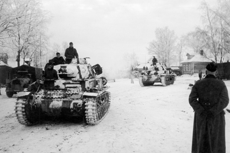 Німецькі танки на підступах до Москві, кінець листопада 1941 року.