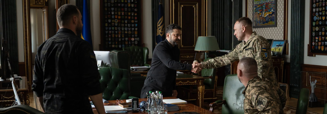 Генерал-майор Михайло Драпатий приймає командування армією. Великий профайл головнокомандувача ЗСУ, який представляє нове покоління українських офіцерів