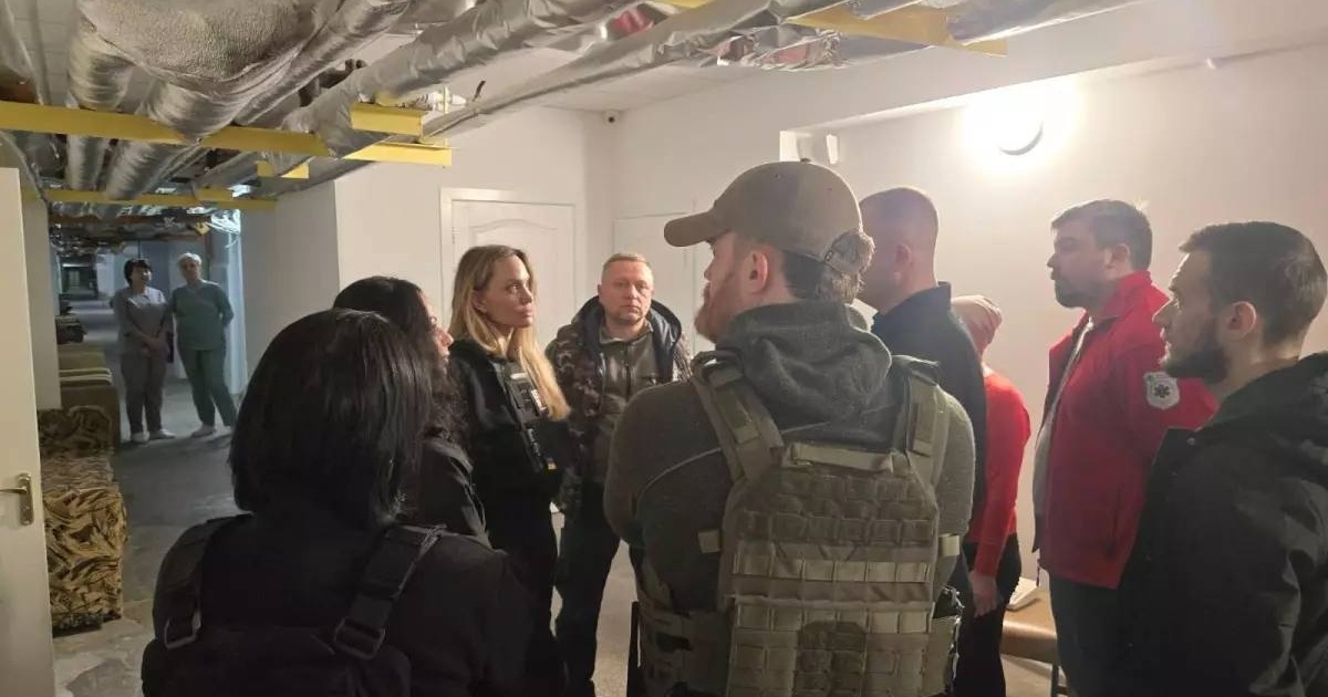 Анджеліна Джолі розповіла про свою поїздку до Миколаєва та Херсона