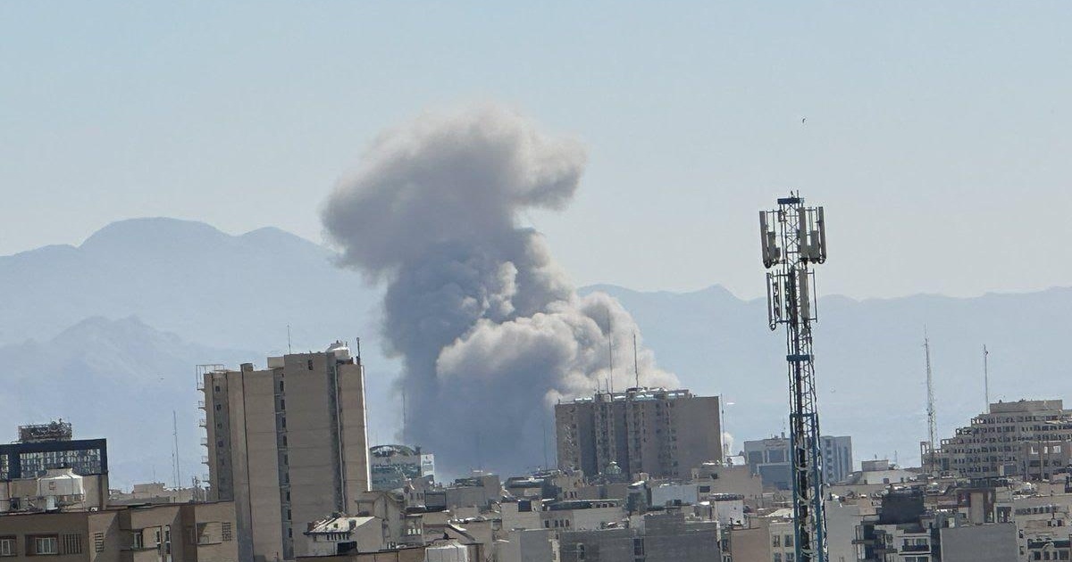 Iran launches new strikes on Israel and US targets in the Middle East — and accepts a response. Key points from the 2nd day of the operation