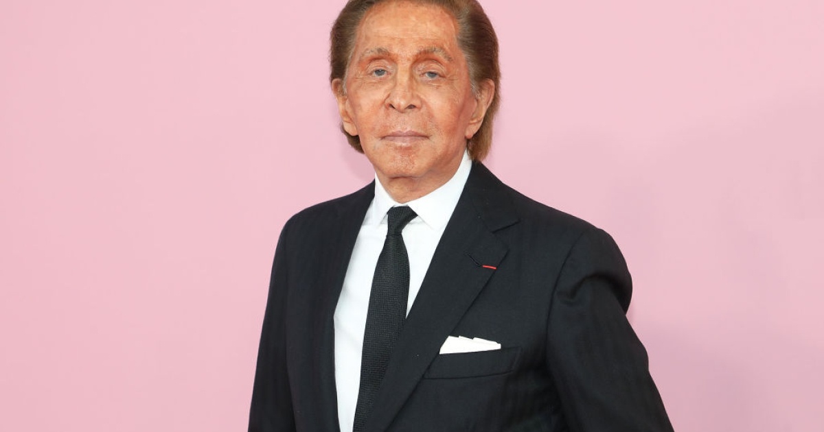 Fashion designer Valentino Garavani dies. He was 93 years old
