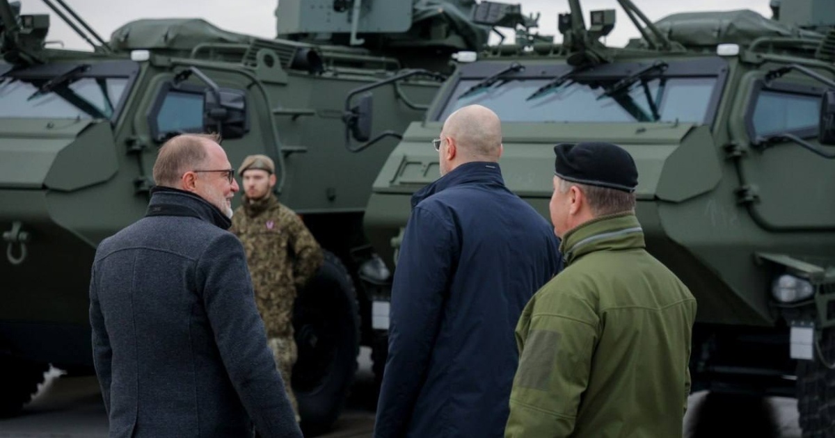 Ukraine received 21 “Patria” armored personnel carriers from Latvia