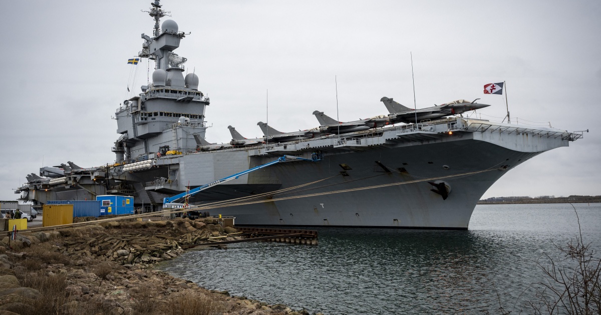 Media: Russian drone flew close to French aircraft carrier in Swedish waters. It was shot down