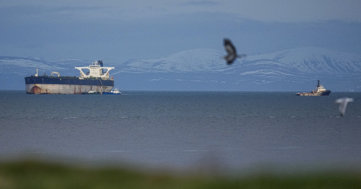 Russia expands shadow fleet for transporting sanctioned LNG with four more tankers from Oman