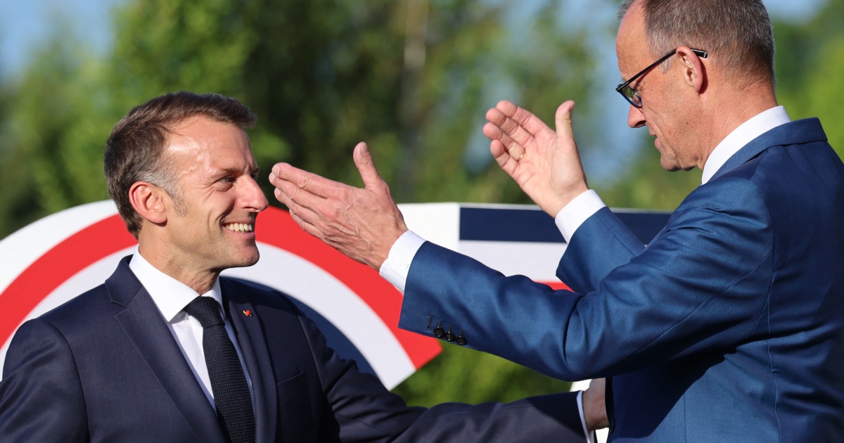 Politico: French and German leaders criticize EU for trying to engage with Putin in closed-door meeting