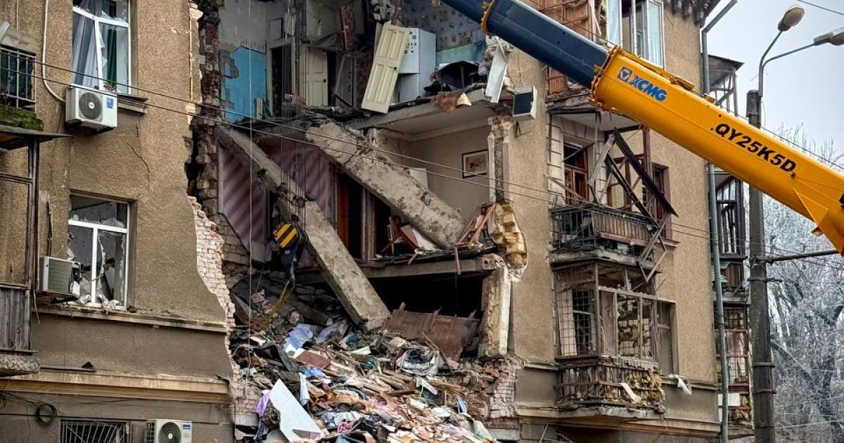 3 people were killed in Russian attack on Odesa. City declares day of mourning