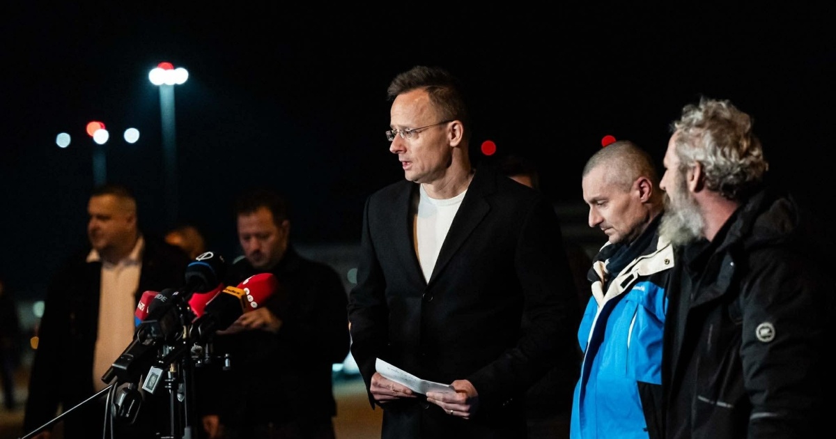 Two Ukrainian soldiers with Hungarian citizenship released from Russian captivity arrived in Budapest