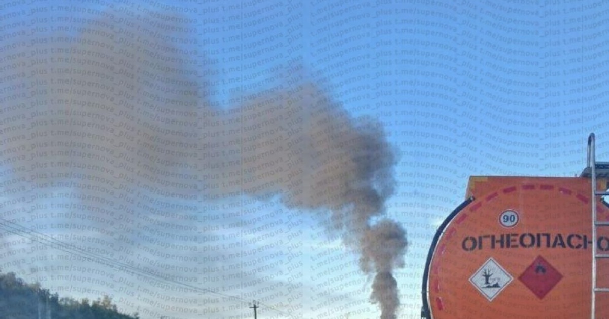 Ukraine attacked a factory in the Leningrad region of the Russian Federation, there was a fire there