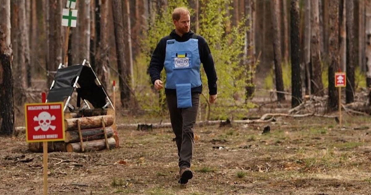 Prince Harry walked through a mine-cleared forest near Kyiv. Almost 30 years ago, his mother Princess Diana did the same in Angola