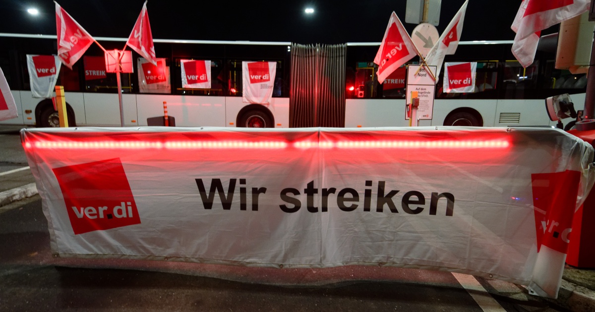 Strikes halt public transport in 15 German states