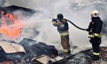 Кількість постраждалих від російської атаки по Києву зросла до 30, одна людина загинула