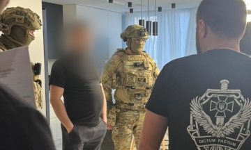 Обшуки у трьох обласних управліннях поліції проводили у справі про «порноофіси». Затримали одного з начальників поліції області