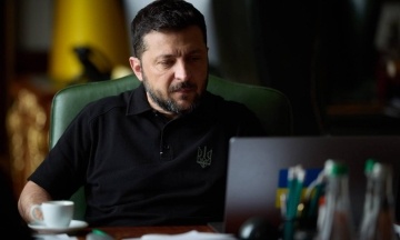 Медіа: В Ірландії чотири військові дрони супроводжували літак Зеленського