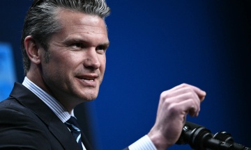 На проповіді в Пентагоні Гегсет процитував вигаданий біблійний вірш із «Кримінального чтива»