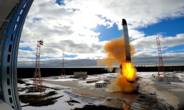 Росія провалила випробування ракети «Сармат» — найстрашнішої своєї «зброї судного дня». Головне з матеріалу Ars Technica