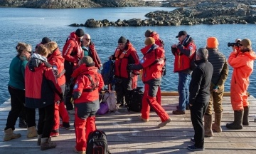 The changeover of annual expeditions has begun at the Akademik Vernadsky station