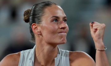 Марта Костюк обіграла Еліну Світоліну і вперше вийшла до півфіналу Ролан Гарросу