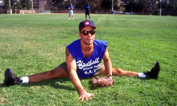 Головред «Нью-Йоркера» (найбільш снобістського журналу в світі) написав профайл Джо Рогана, найпопулярнішого подкастера в світі. Рогану майже 60, але його смаки залишаються підлітковими — ось його вердикт