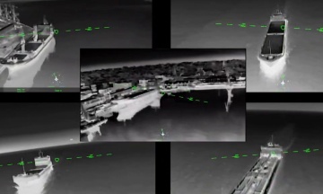 The UAV Forces attacked five Russian ships in the occupied territories overnight. They were illegally transporting grain, fuel, and military cargo