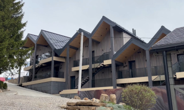Bihus.Info: Mindichʼs business partner Khmelov has been buying up land and hotels near Bukovel for millions of dollars since 2022