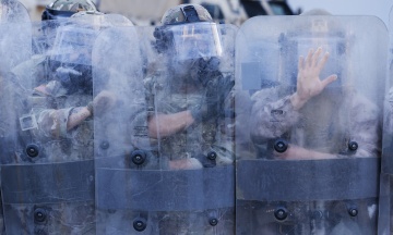 Верховний суд США заборонив Трампу розгорнути Нацгвардію в Чикаго — принаймні поки що