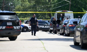 Man who shot 8 children in US turns out to be father of seven of them