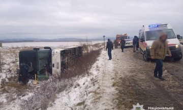 A road accident occurred in the Subcarpathian region — 1 person died, 2 children were among the 13 injured